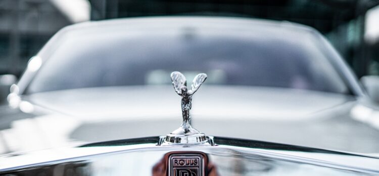 Amazing Facts About the Presence of Luxury Cars in Dubai Amazing Facts About the Presence of Luxury Cars in Dubai